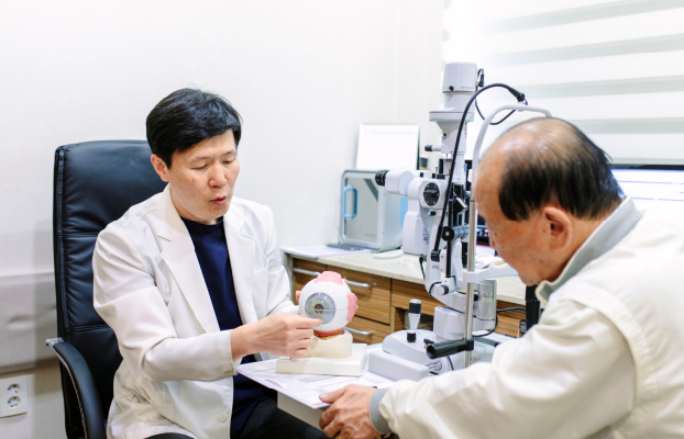 백내장 초기증상, 언제부터 검진이 필요할까? 원인·수술비용까지 정리