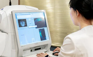 스마일라식프로당일 가능 여부를 확인하기 위한 검사 